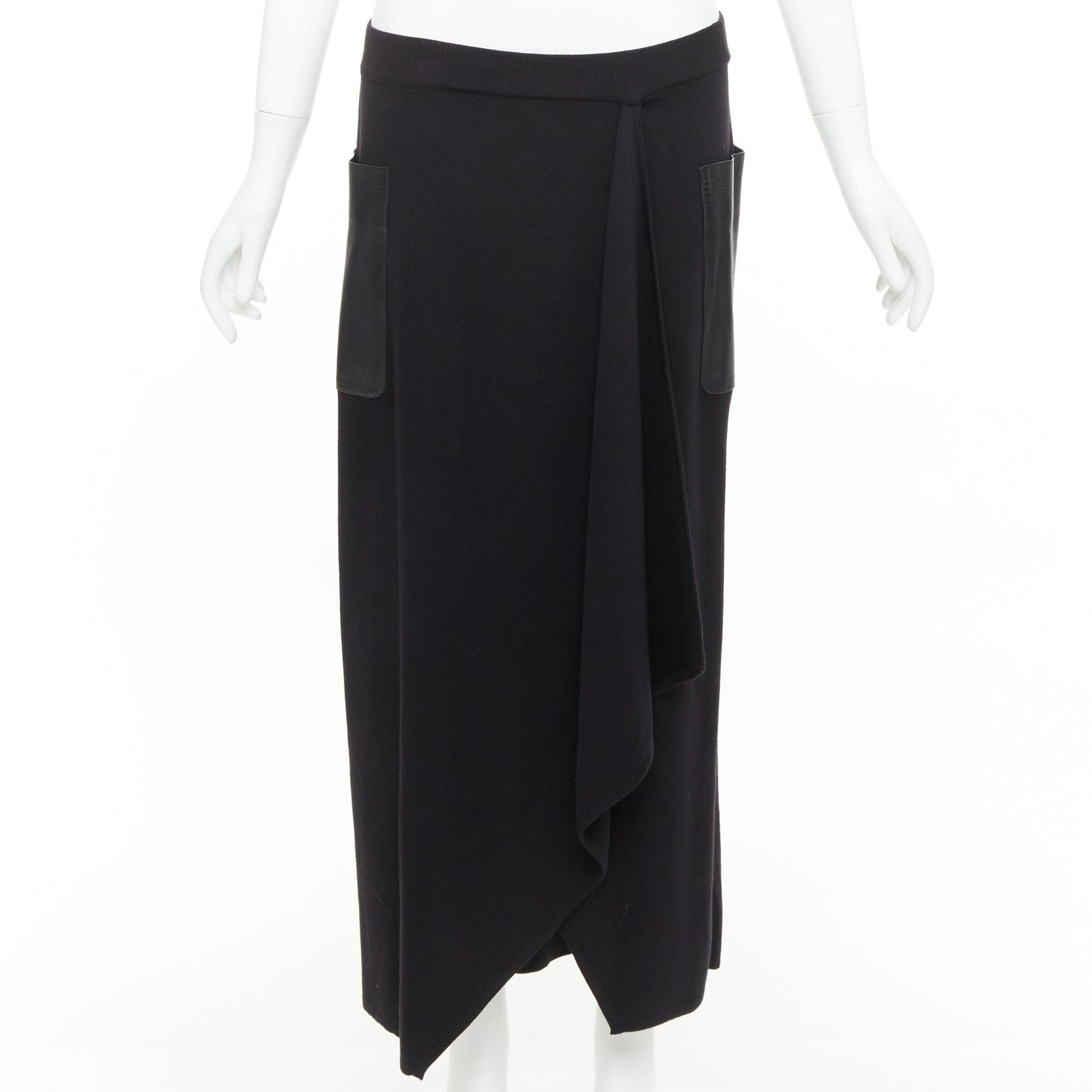 MAX MARA black leather patch pocket drape front mid waist midi skirt en venta 2
