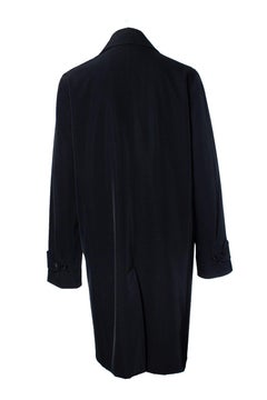 Max Mara, Black trenchcoat