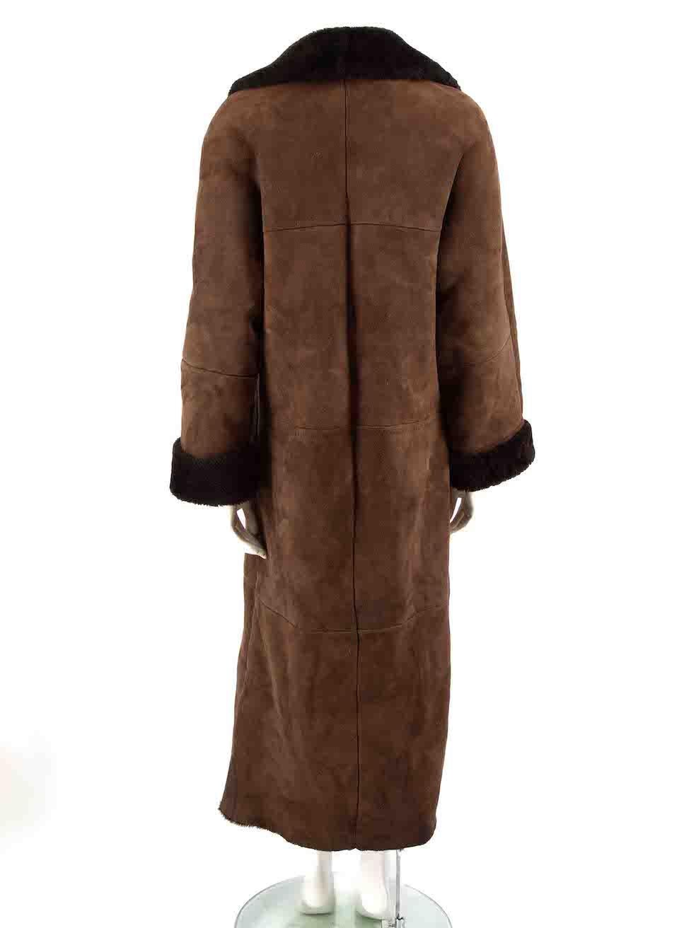 Max Mara Brown Suede Fur Lined Shearling Coat Size XS In Good Condition In London, GB