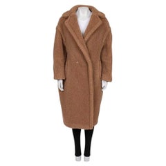 Max Mara Brown Teddy Coat Size L Relaxed Fit Classic Button Closure