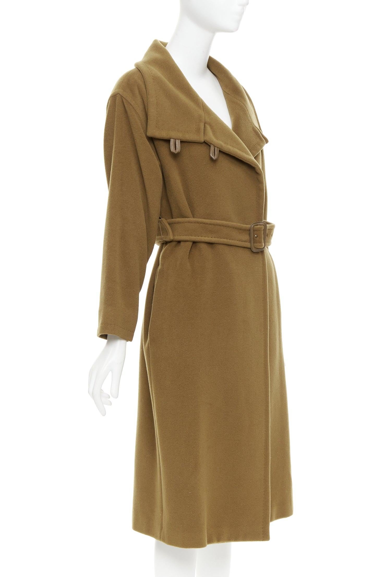 MAX MARA Kamelbrauner Woll-Kaschmirmantel mit Gürtel und breitem Kragen S im Zustand „Gut“ im Angebot in Hong Kong, NT