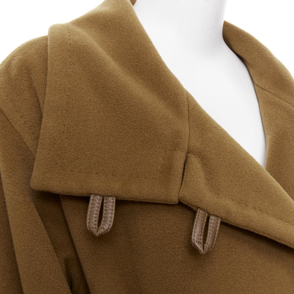 MAX MARA Kamelbrauner Woll-Kaschmirmantel mit Gürtel und breitem Kragen S im Angebot 3