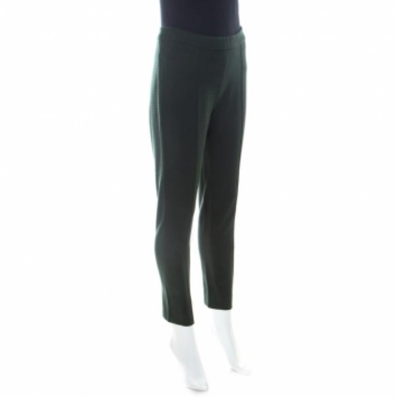 Ce pantalon legging de Max Mara est parfait pour faire une déclaration de mode sans effort. Fabriqué à partir d'un mélange de coton, il vous accompagnera pendant des années. Cette paire vous offrira une coupe fabuleuse et vous pourrez la porter avec