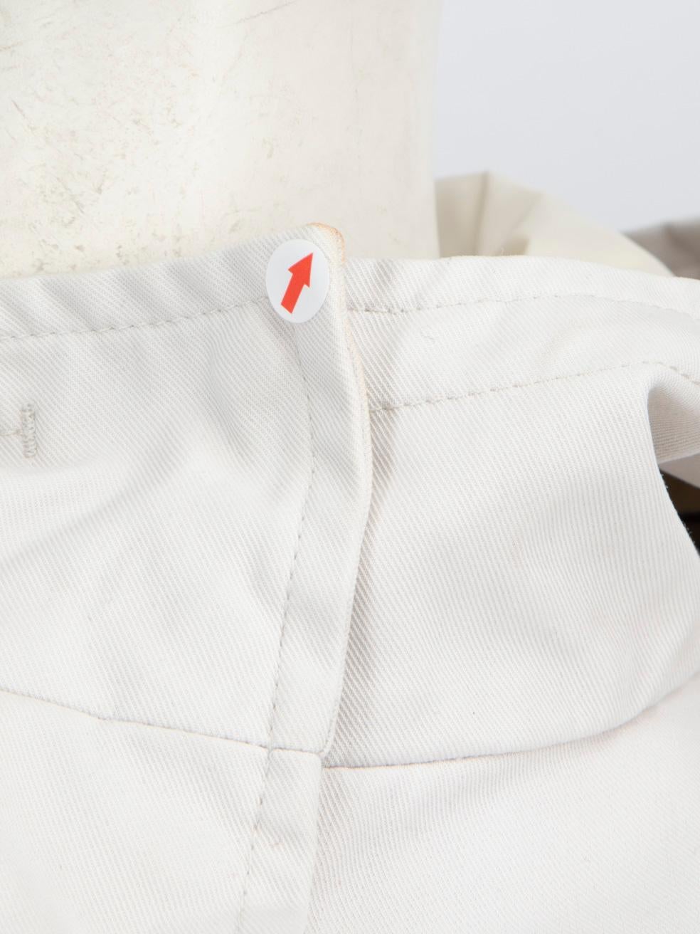 Max Mara - Imperméable à capuche avec ceinture écrue - Taille M en vente 2