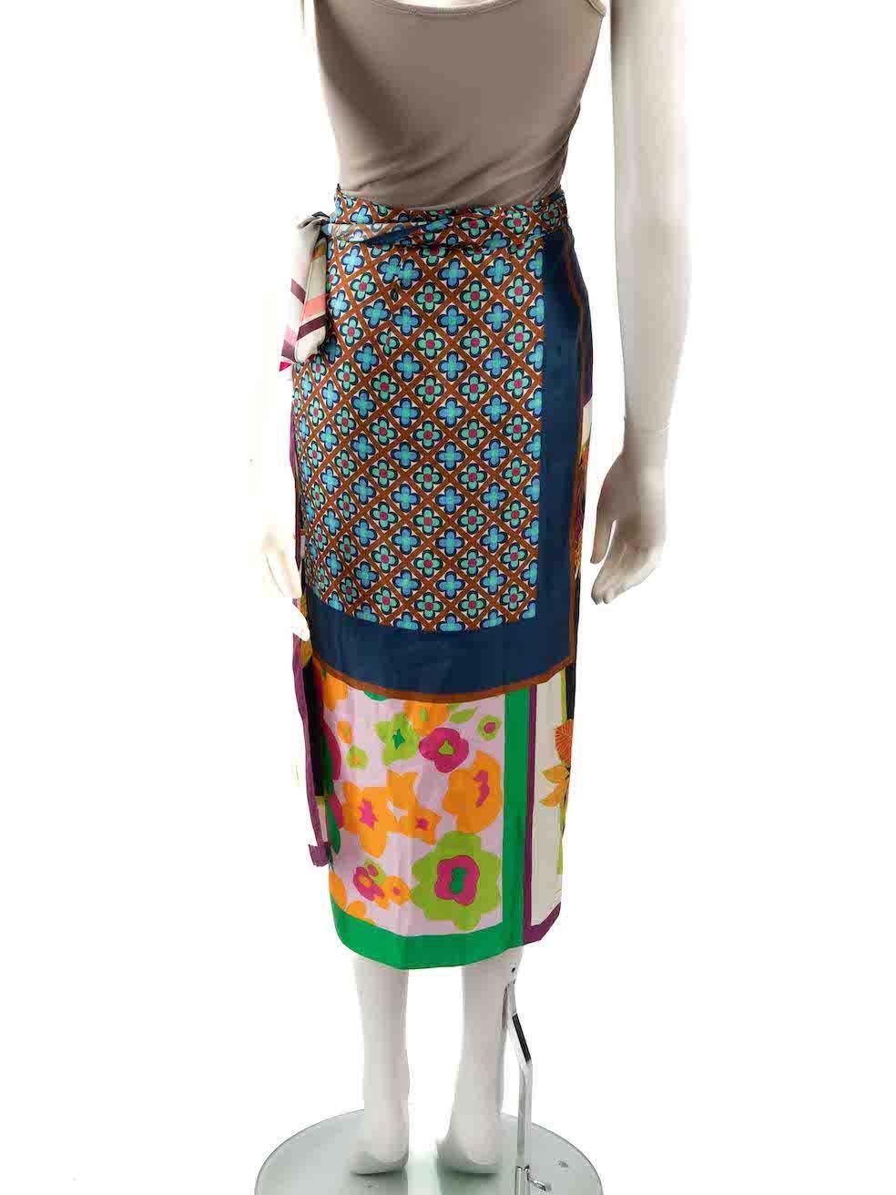 Max Mara Floral Silk Midi Wrap Skirt Size M In Excellent Condition For Sale In London, GB