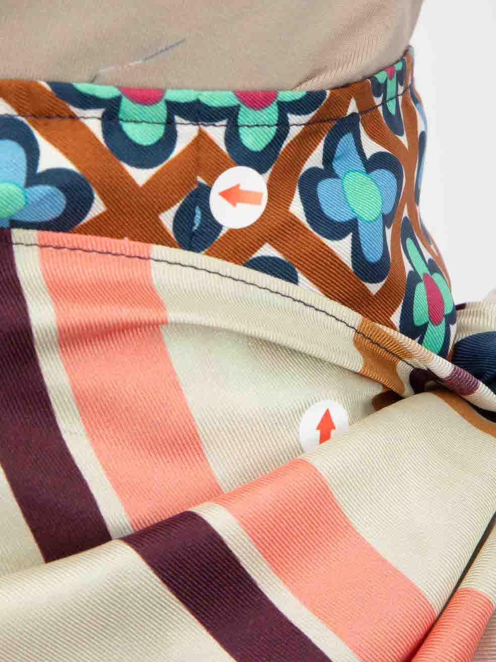 Women's Max Mara Floral Silk Midi Wrap Skirt Size M For Sale