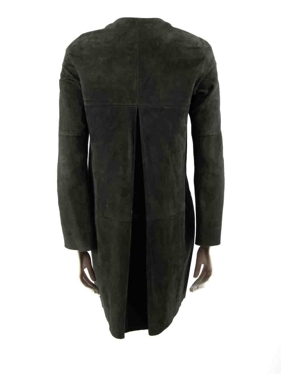 Max Mara Green Suede Mid-Length Coat Size XS In Excellent Condition For Sale In London, GB
