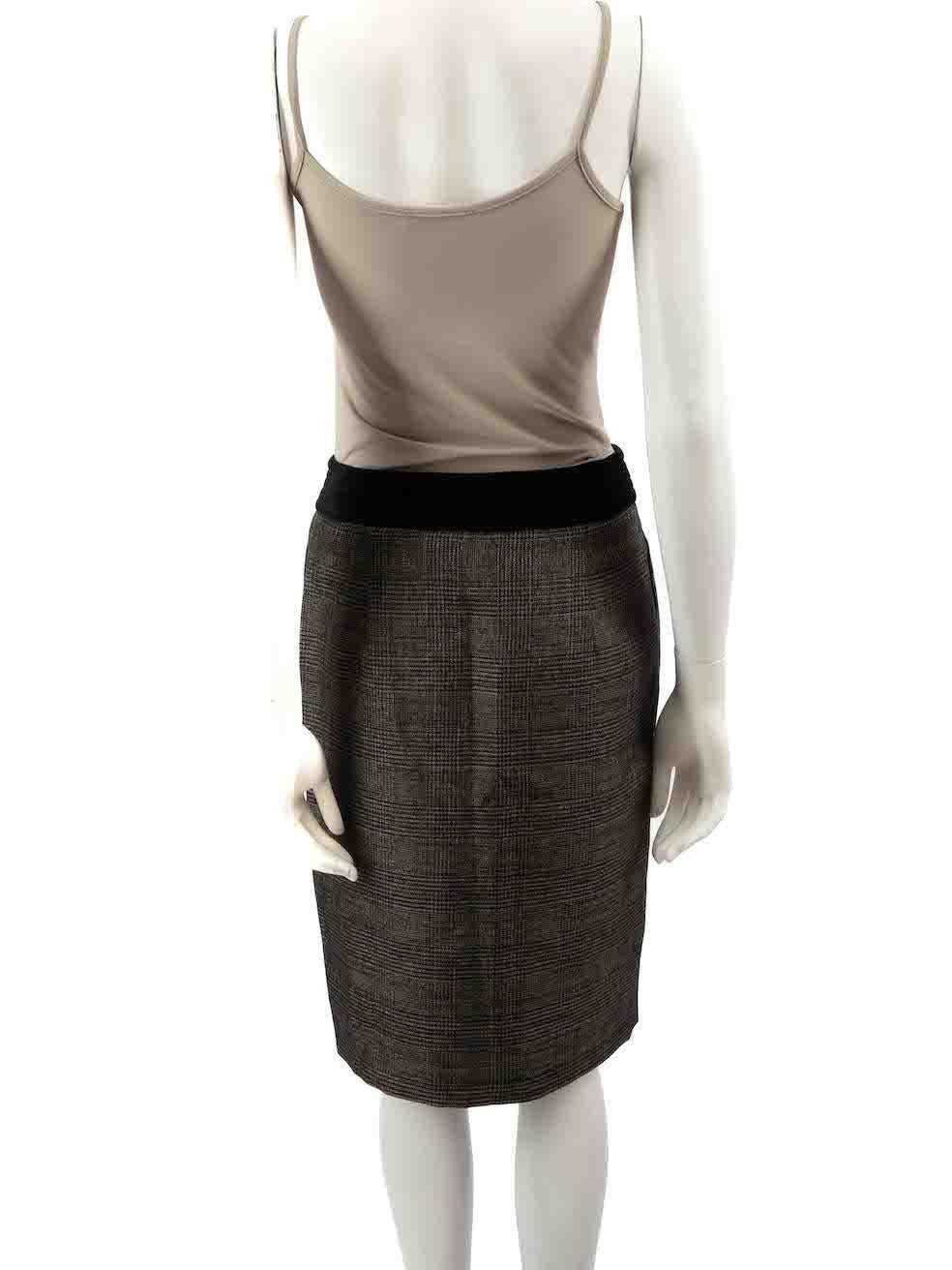 Max Mara Grey Wool Tartan Pencil Skirt Size XXS In Good Condition For Sale In London, GB