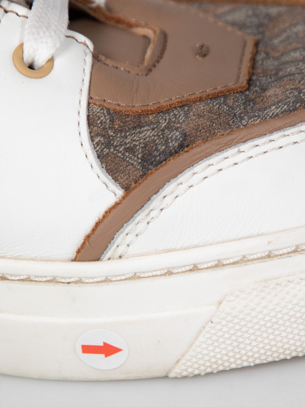 Baskets hautes Max Mara en cuir et imprimé logo, taille IT 38 en vente 3