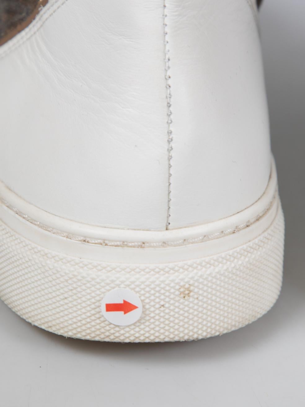 Baskets hautes Max Mara en cuir et imprimé logo, taille IT 38 en vente 4