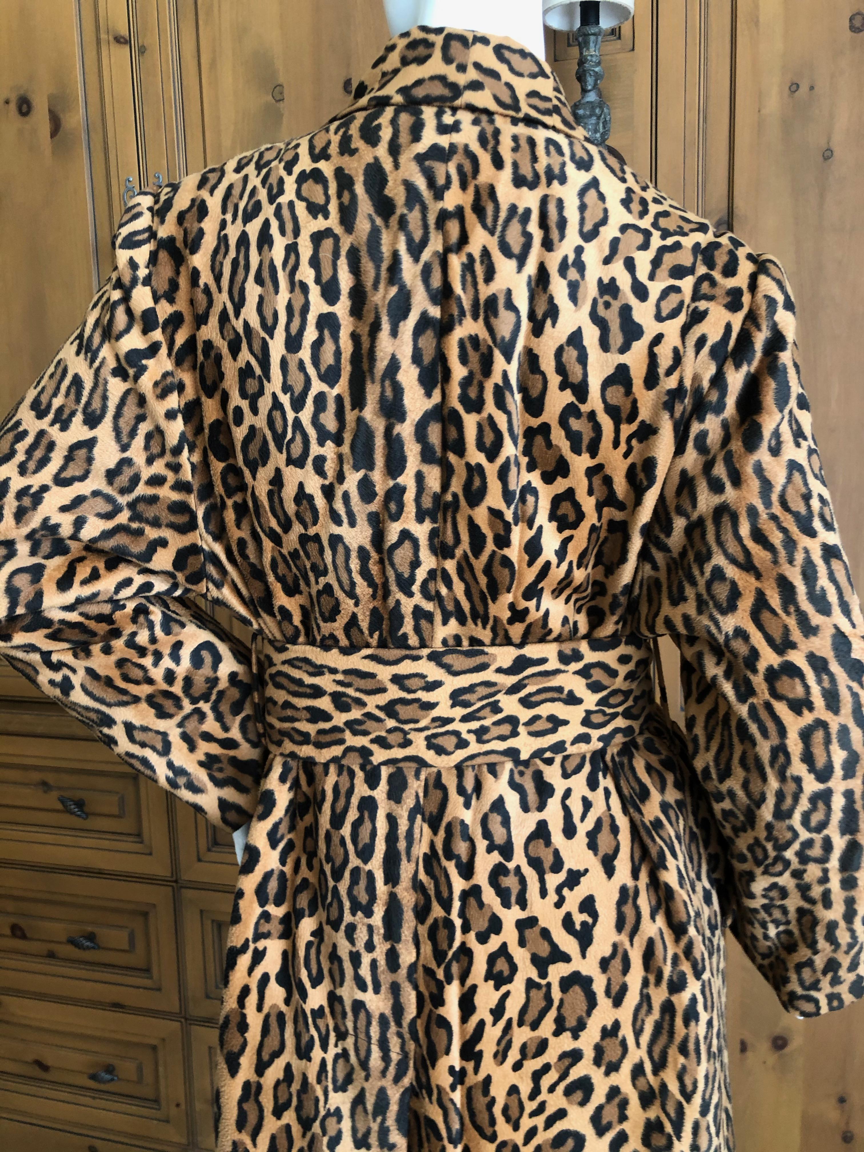 Max Mara Leopard Print Plush Velvet Shawl Collar Belted Coat with Quilted Lining For Sale 1