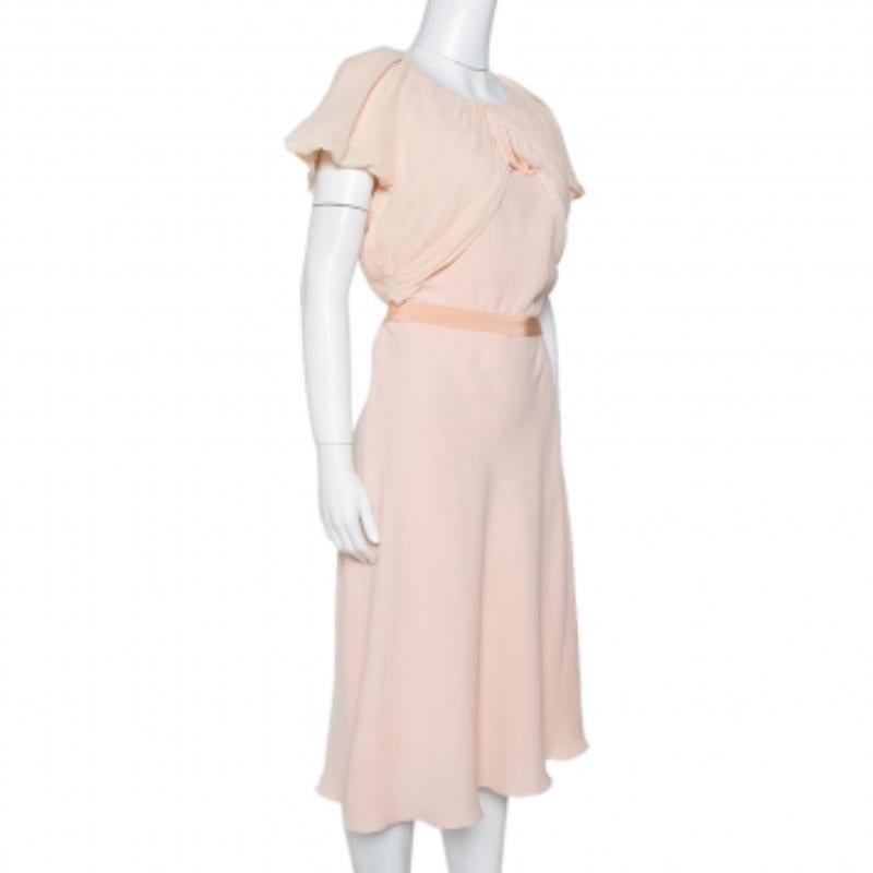 Max Mara Naranja Claro Vestido midi de crepé fruncido con lazo L en Bueno estado para la venta en Dubai, Al Qouz 2