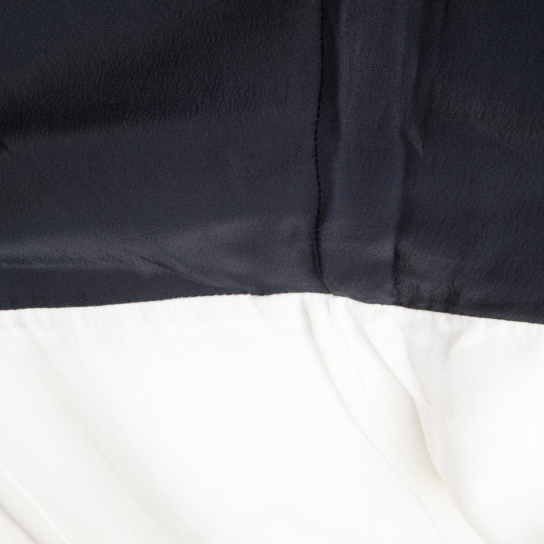 Max Mara Max Mara Studio White & Navy V-Neck Dress Size M In Good Condition For Sale In London, GB