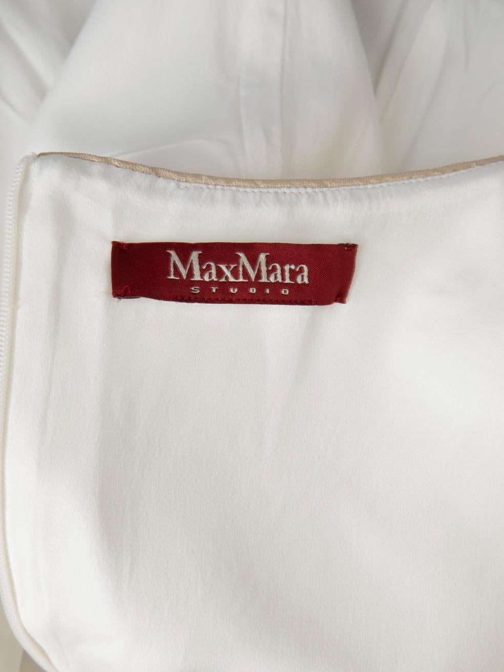 Max Mara Max Mara Studio White & Navy V-Neck Dress Size M For Sale 3