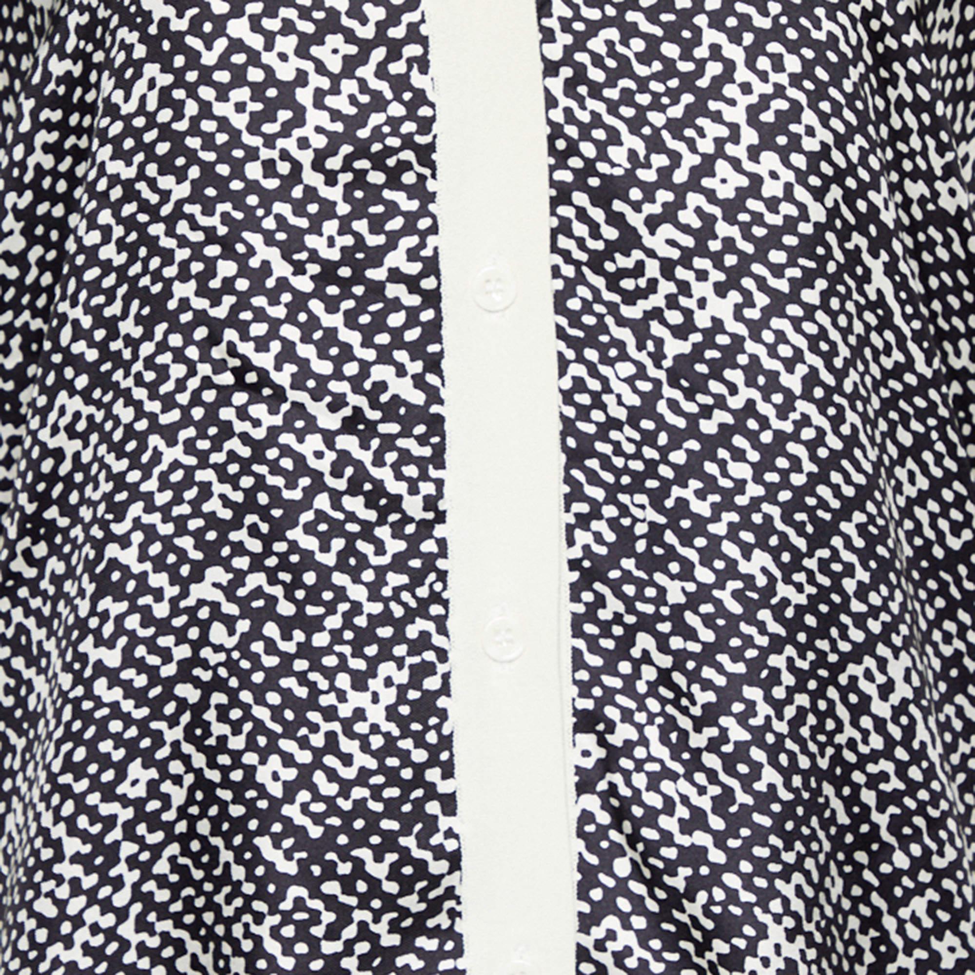 Max Mara Monochrome Strick- und Seidenpaneele Top & Strickjacke Set L im Zustand „Gut“ im Angebot in Dubai, Al Qouz 2