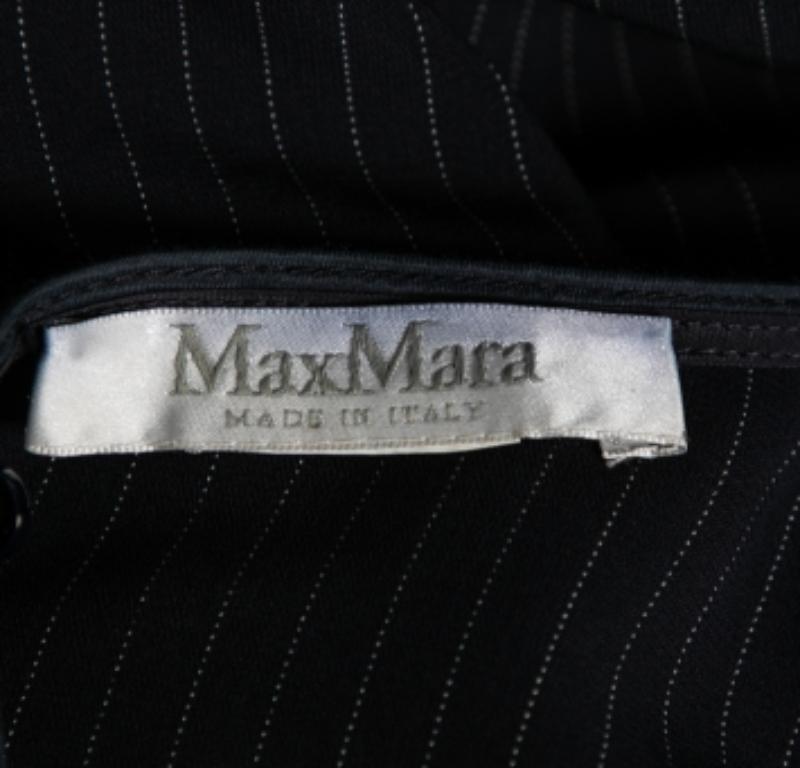 Max Mara Marineblaues Nadelstreifen-Top aus Krepp M (Schwarz) im Angebot