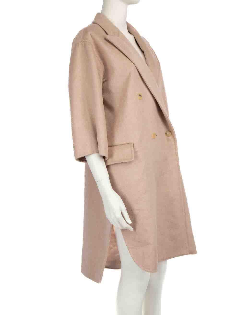 CONDITION is Very good. Hardly any visible wear to coat is evident on this used MaxMara designer resale item.
 
 
 
 Details
 
 
 Pink
 
 Cashmere
 
 Mid length coat
 
 Double breasted
 
 Mid length sleeves
 
 2x Front side pockets with flaps
 
 
 
