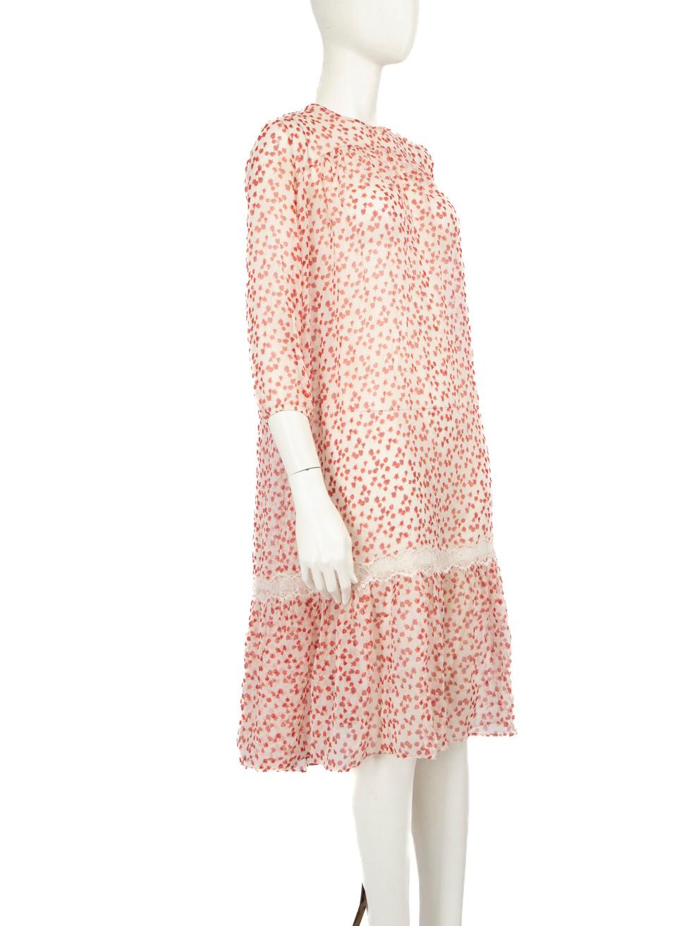 CONDITION is Very good. Minimal wear to the dress is evident. Plucks to the weave under the right sleeve on this used Max Mara designer resale item. Please note the size / composition label and the slip dress is