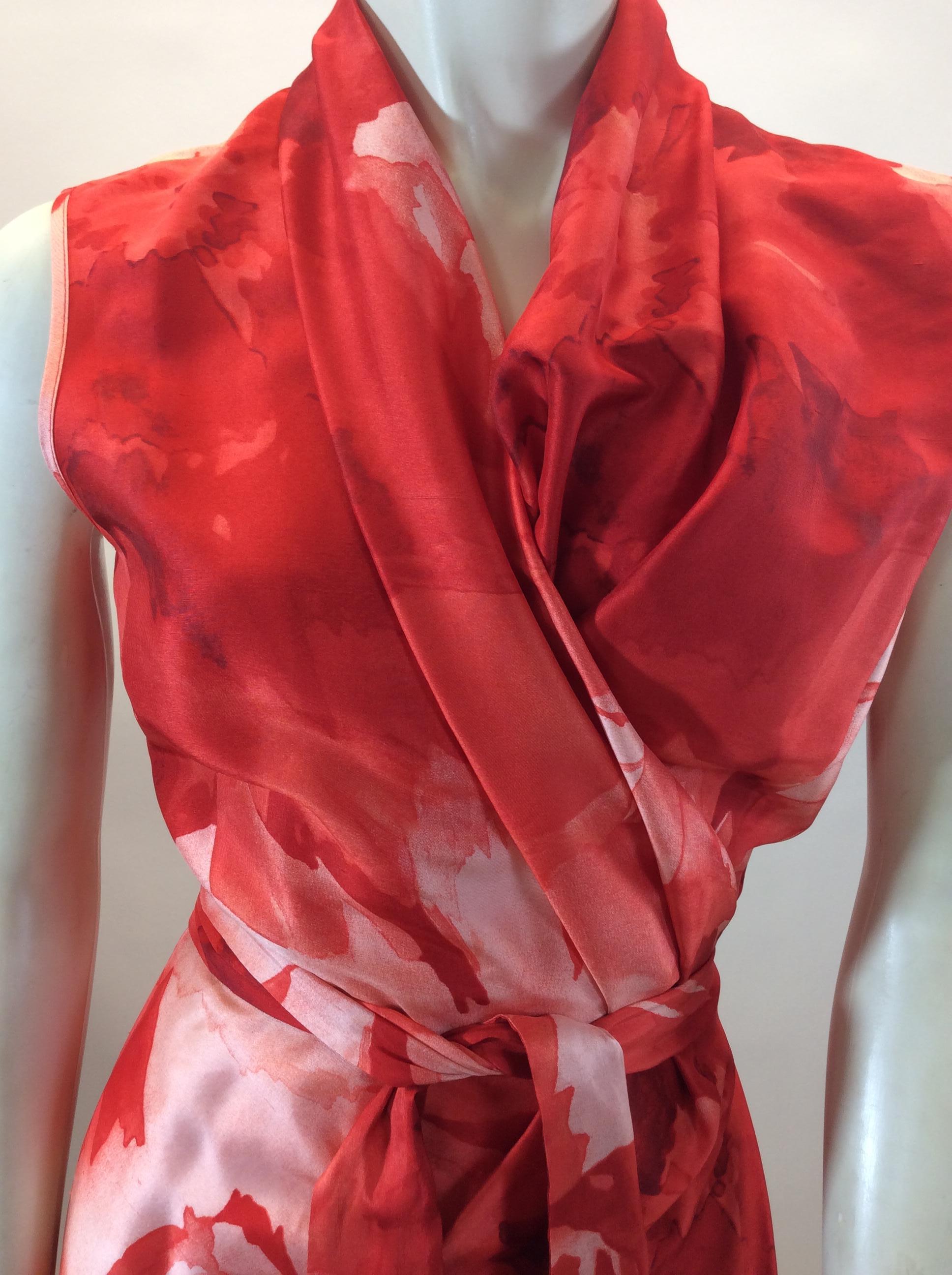 Max Mara Red Print Silk Wrap Dress In Good Condition For Sale In Narberth, PA