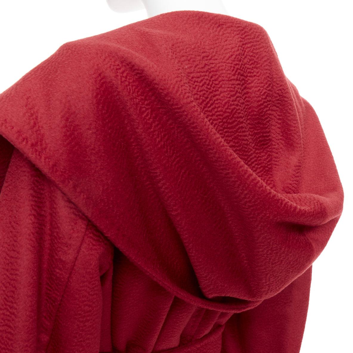 MAX MARA Rialto 100% camel hair red pocketed belted wrap robe coat IT44 L In condizioni ottime a Hong Kong, NT