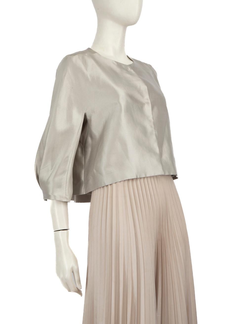 CONDITION is Never worn, with tags. No visible wear to jacket is evident on this new Max Mara designer resale item.
  
  
  
  Details
  
  
  Silver
  
  Silk
  
  Jacket
  
  Cropped fit
  
  Long sleeves
  
  Snap button fastening
  
  
  
  
  
