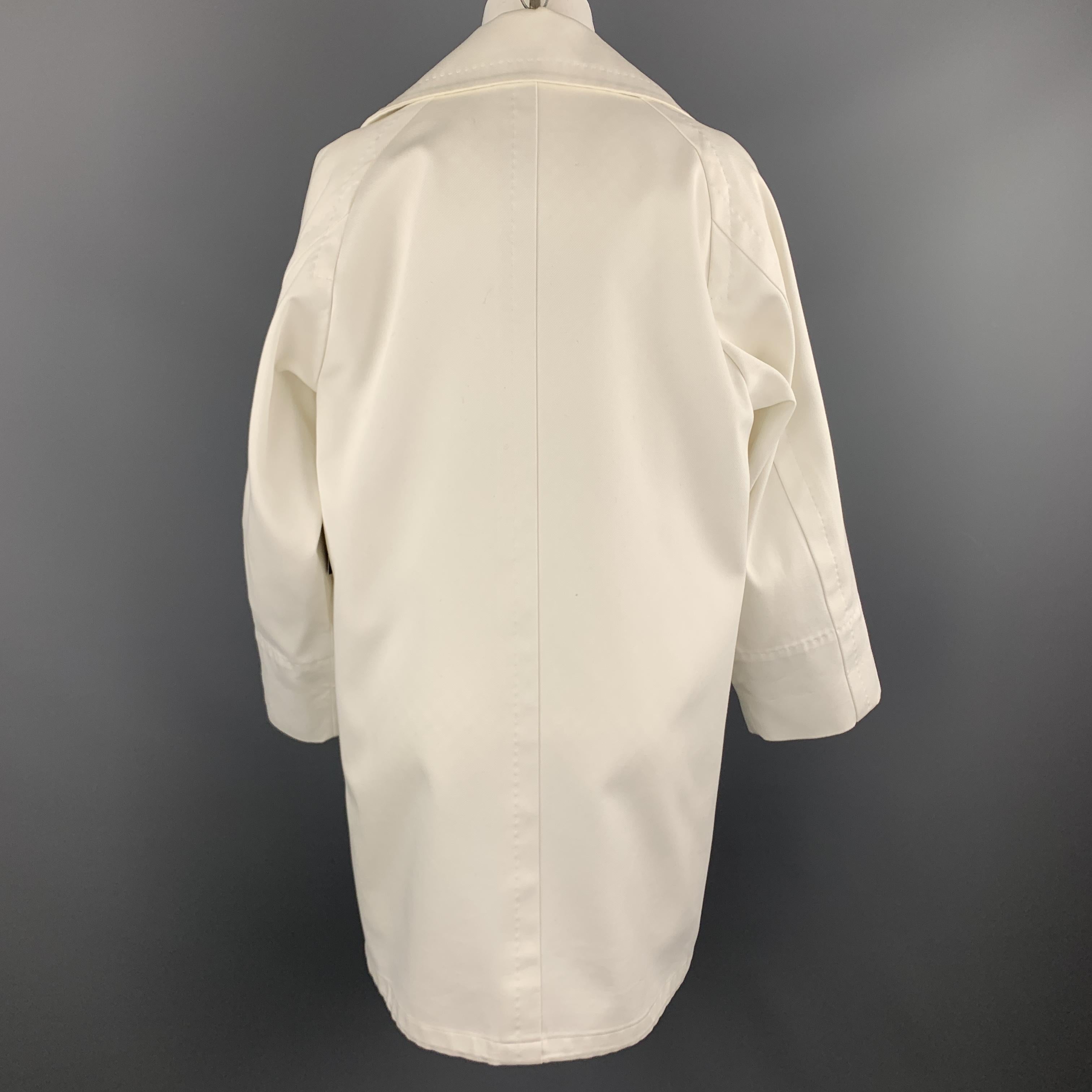 MAX MARA Size 2 White Cotton Hidden Snap Pointed Lapel Coat 2