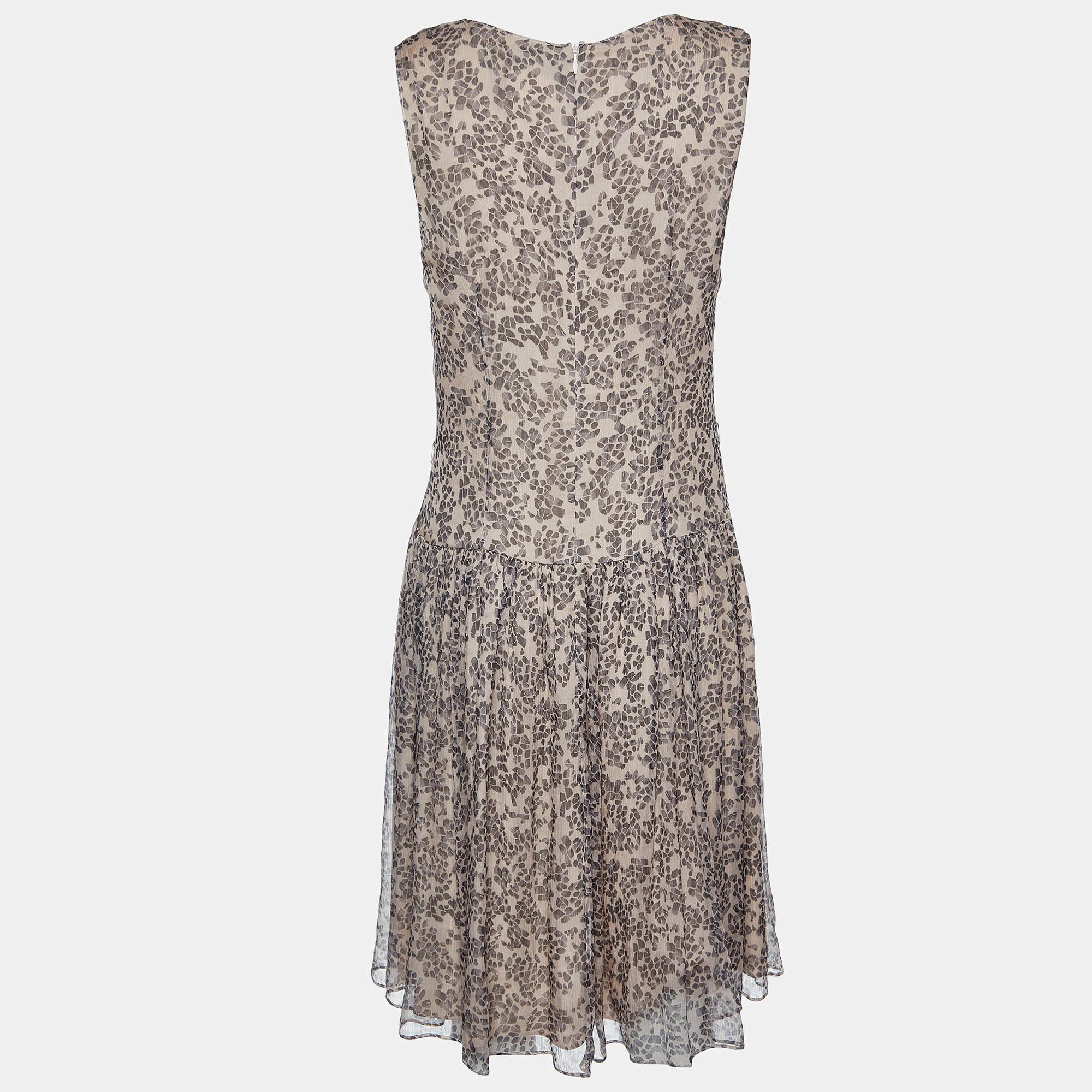Experience the joy of expert tailoring with this designer dress for women. Meticulously made it offers a flawless fit and luxe details ensuring unmatched comfort. This beautiful creation will elevate your style effortlessly.