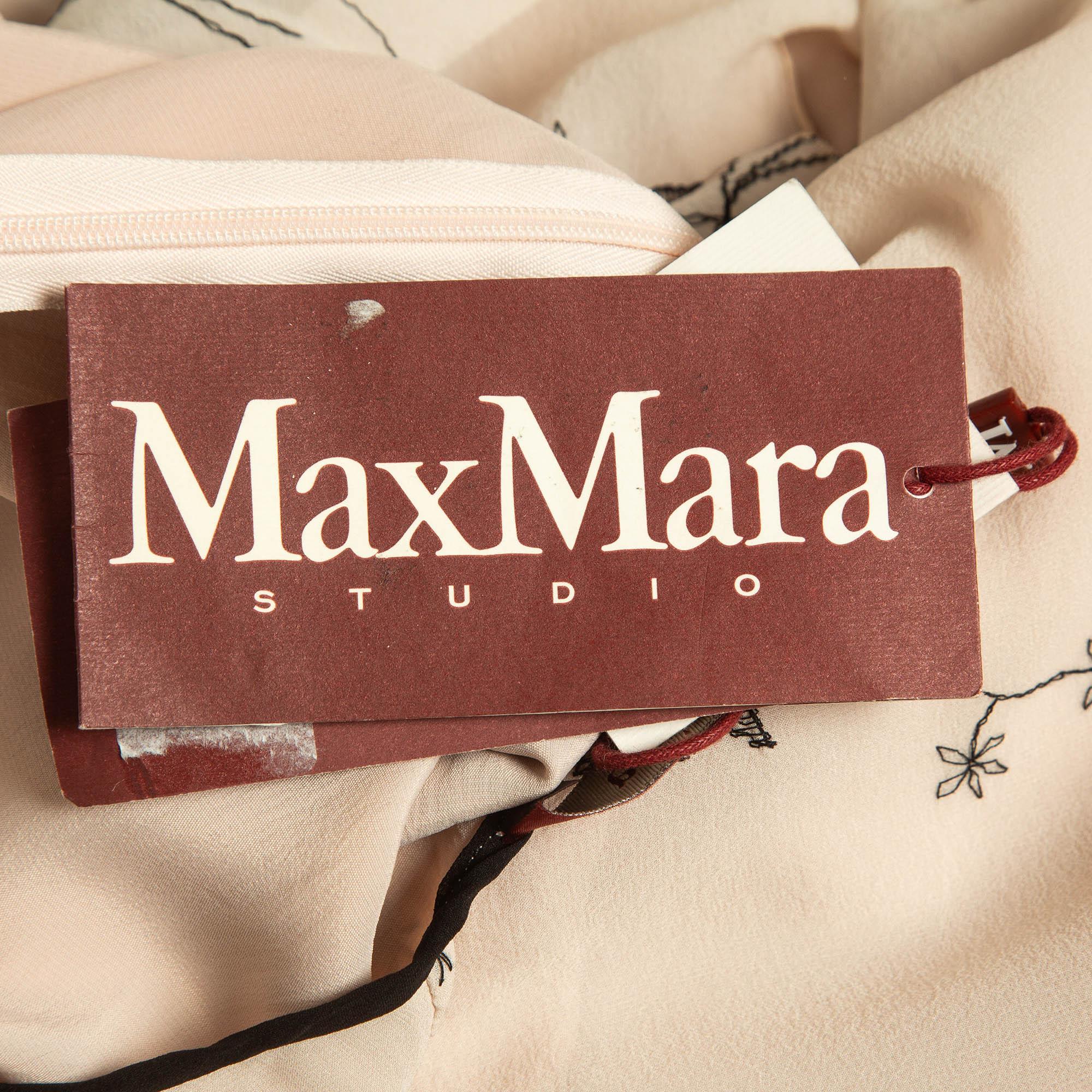Max Mara Studio Theodor Kleid aus rosa Seide mit Blumenstickerei und Rüschendetails in Rosa, L im Angebot 2