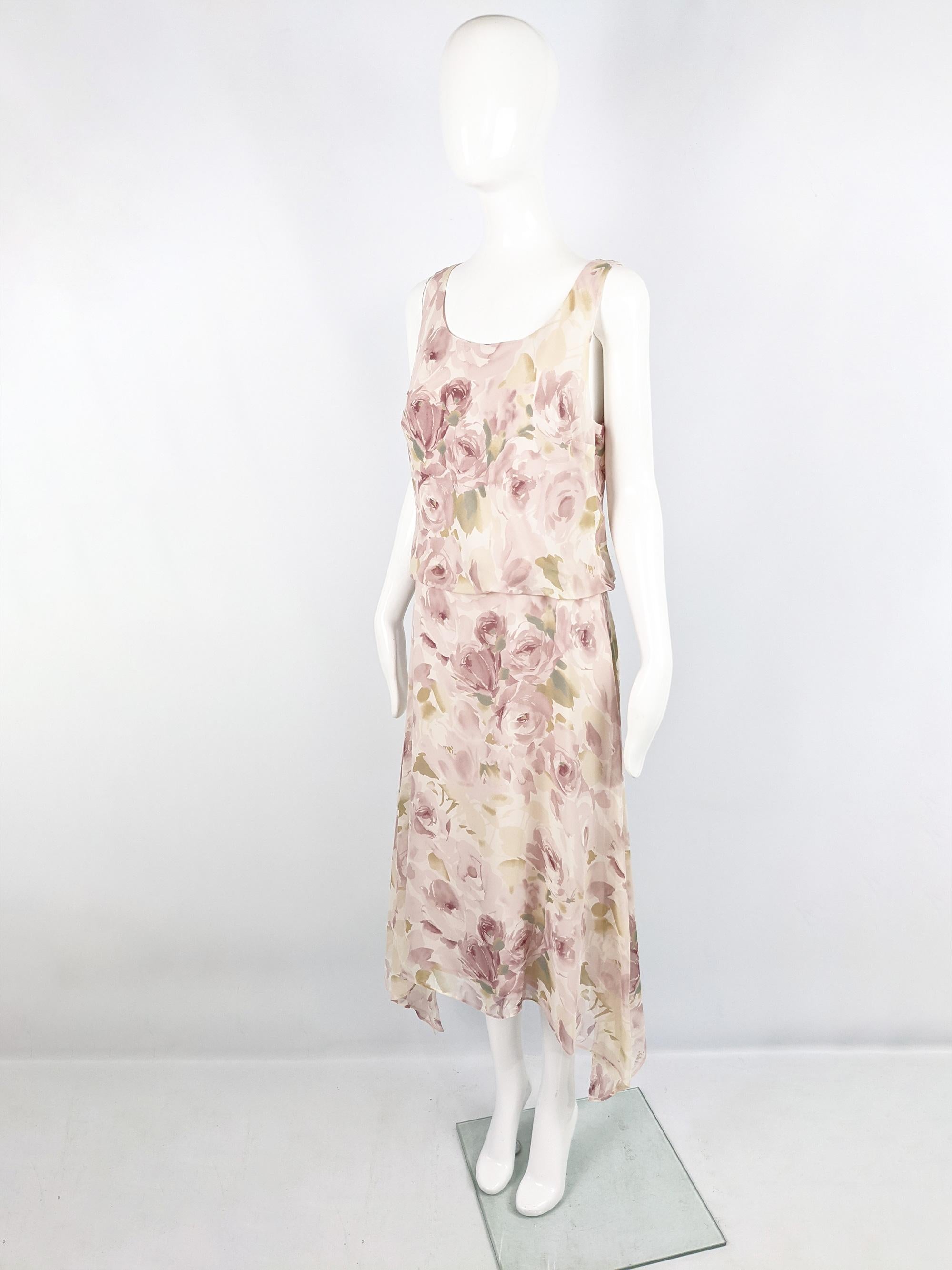 Max Mara Vintage 90s Sheer Pastel Pink Silk Chiffon Sleeveless Dress, 1990s In Excellent Condition For Sale In Doncaster, South Yorkshire