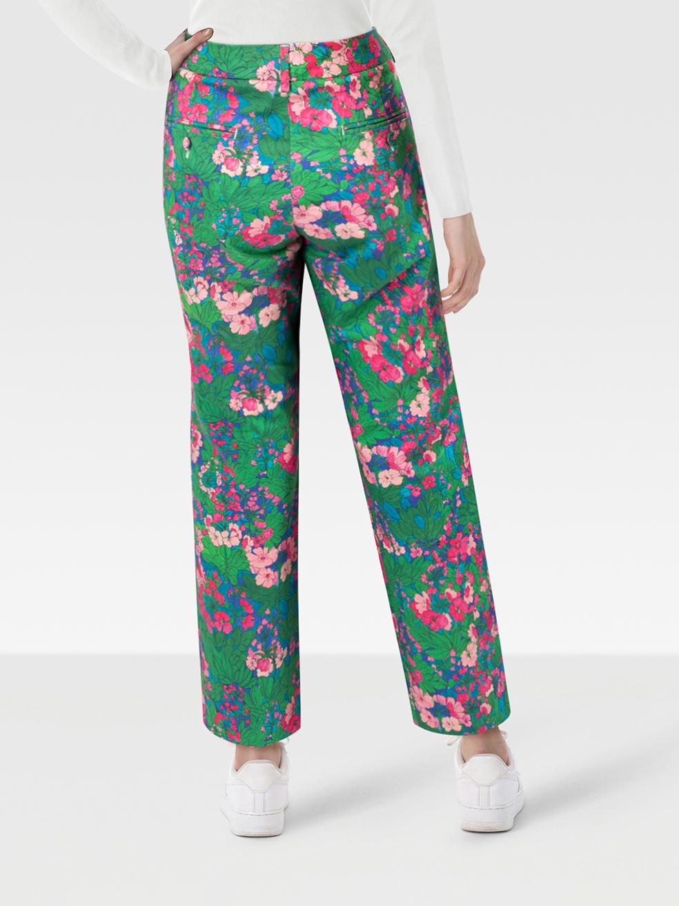 CONDITION is Very Good. Hardly any visible wear to the trousers is evident on this used Max Mara designer resale item. Please note the size and composition label is missing.
 
 
 
 Details
 
 
 Model: Cigarette Fit w13
 
 Multicolour - Green, pink
