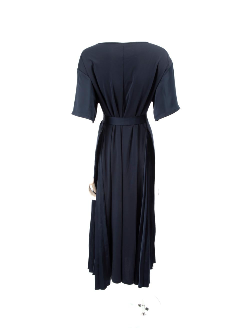 Black Max Mara Weekend Max Mara Navy Short Sleeve Midi Pleated Dress Size M For Sale