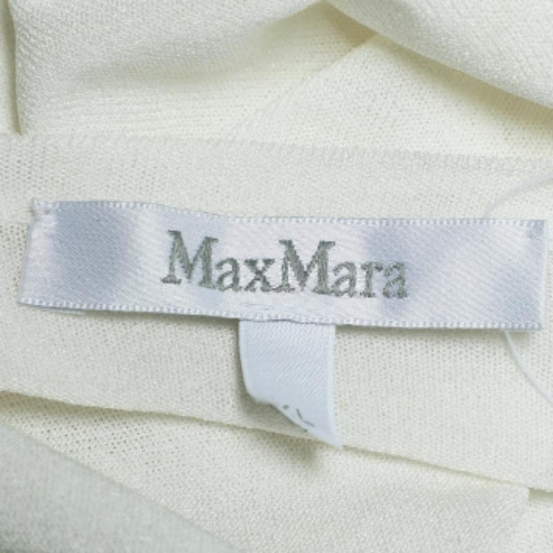 Max Mara Encogimiento de hombros corto de punto blanco con detalle de lazo XL en Bueno estado para la venta en Dubai, Al Qouz 2