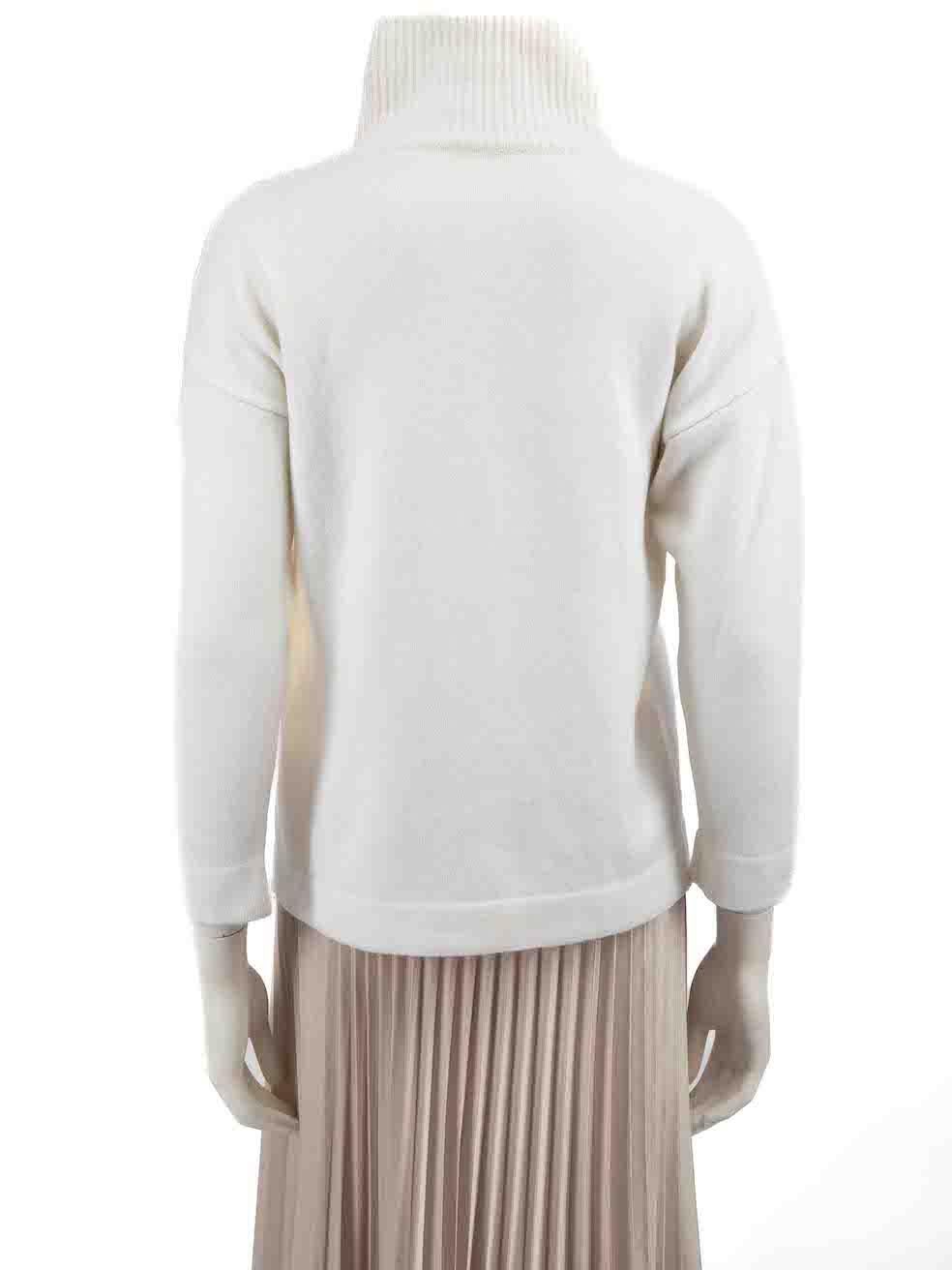 Max Mara White Wool Knit Turtleneck Jumper Size S In Good Condition For Sale In London, GB