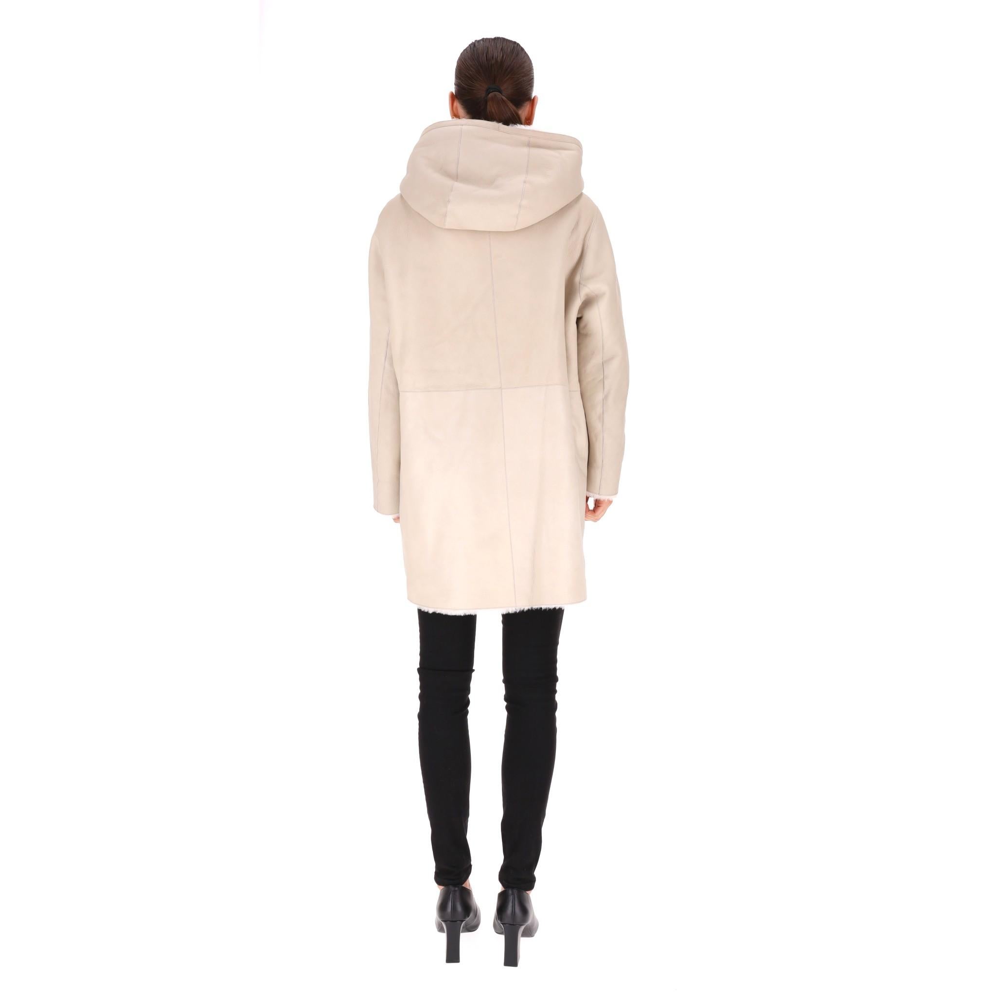 Donna Max & Moi: cappotto reversibile in merino e shearling in vendita