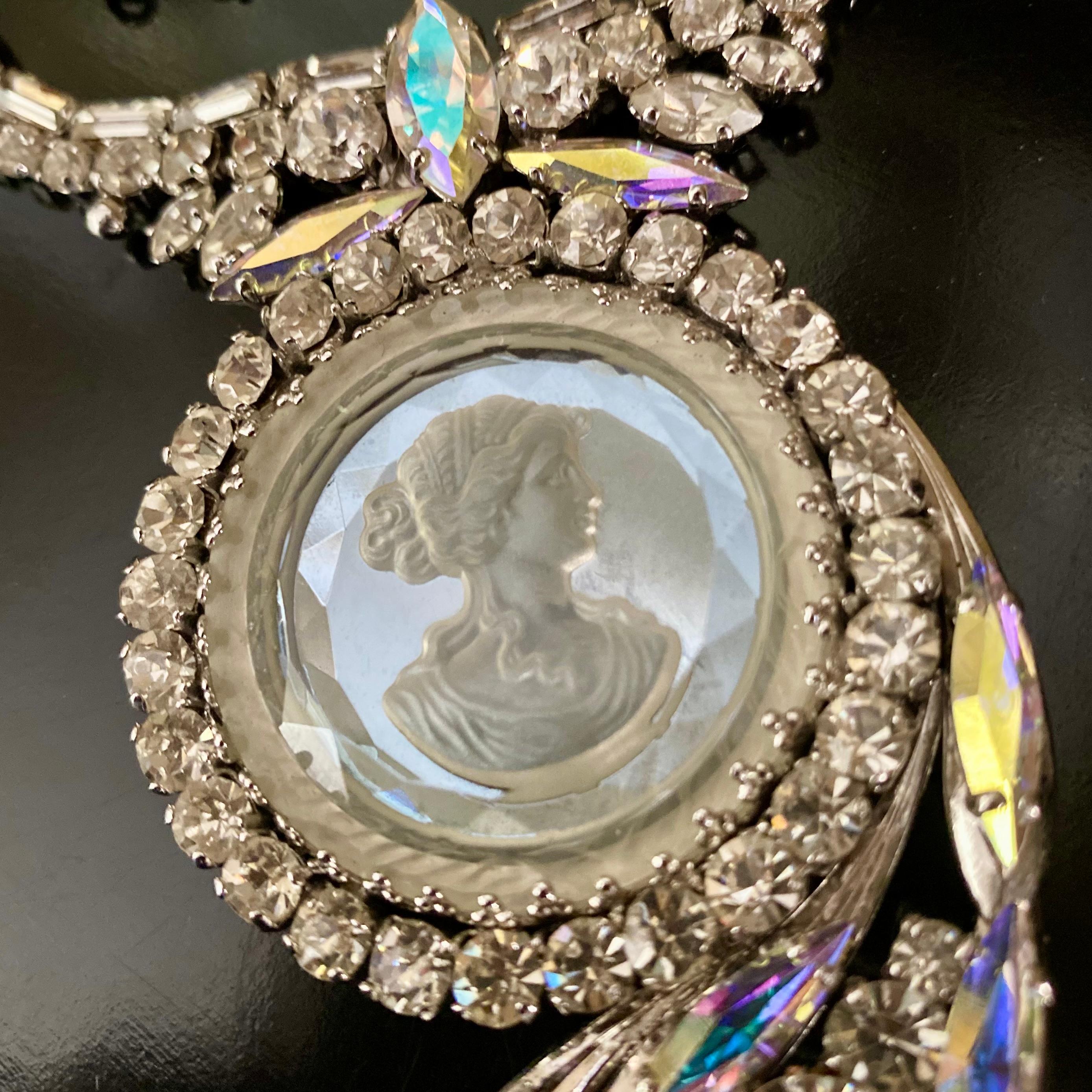 Max Muller Intaglio Necklace Vintage For Sale 3