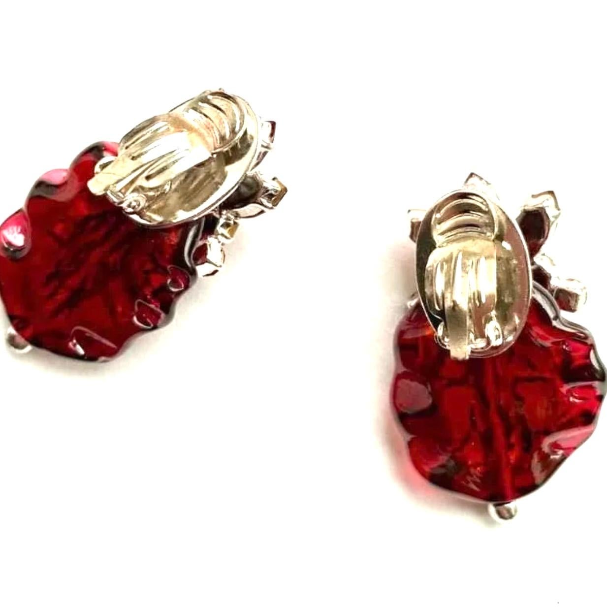 Orecchini con orchidea Max Muller in vendita 3