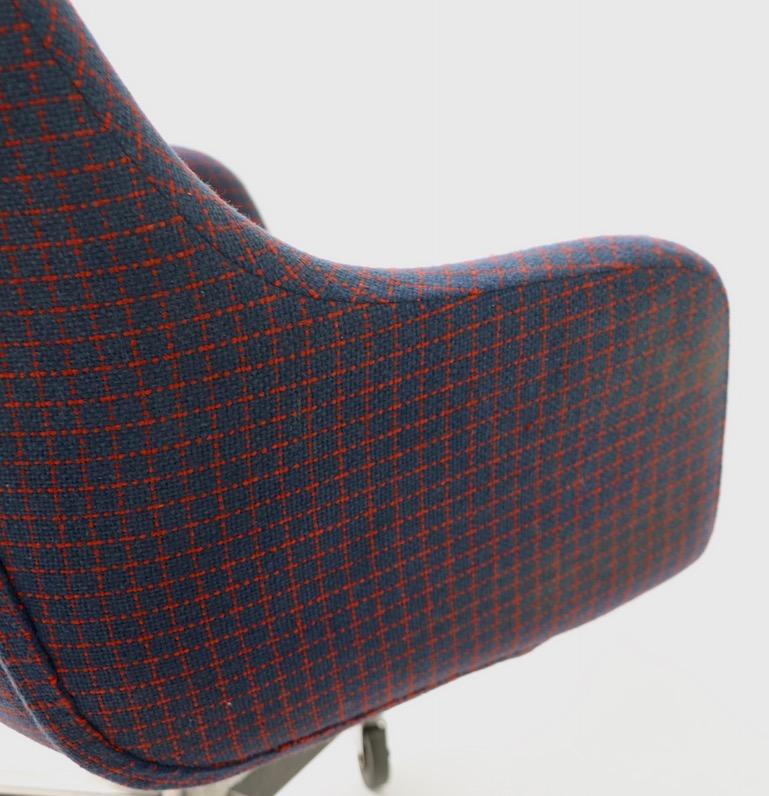 Max Pearson Swivel Desk Chair for Knoll possibly Alexander Girard Fabric 3
