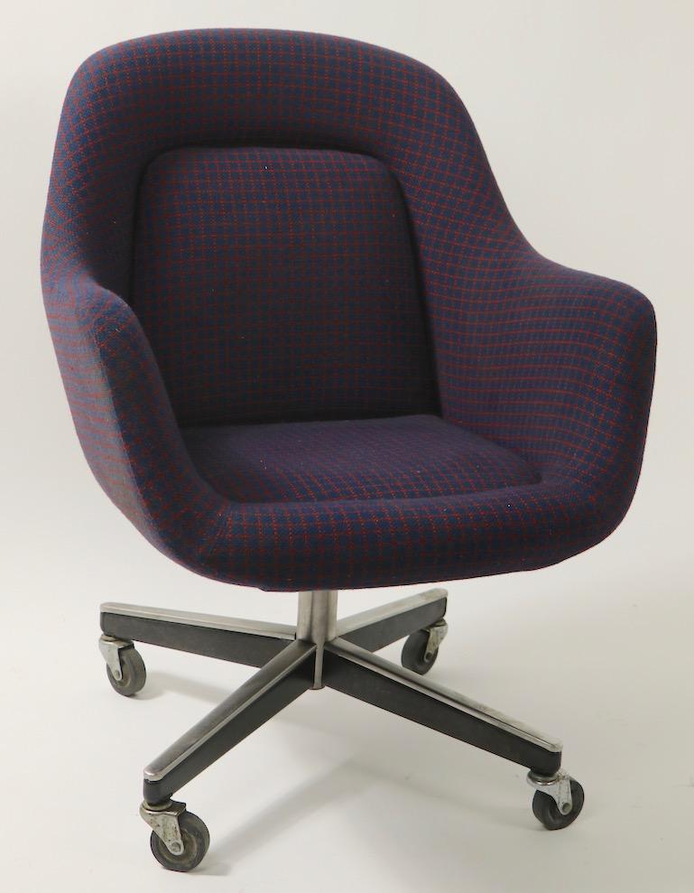 Mid-Century Modern Max Pearson Swivel Desk Chair for Knoll possibly Alexander Girard Fabric