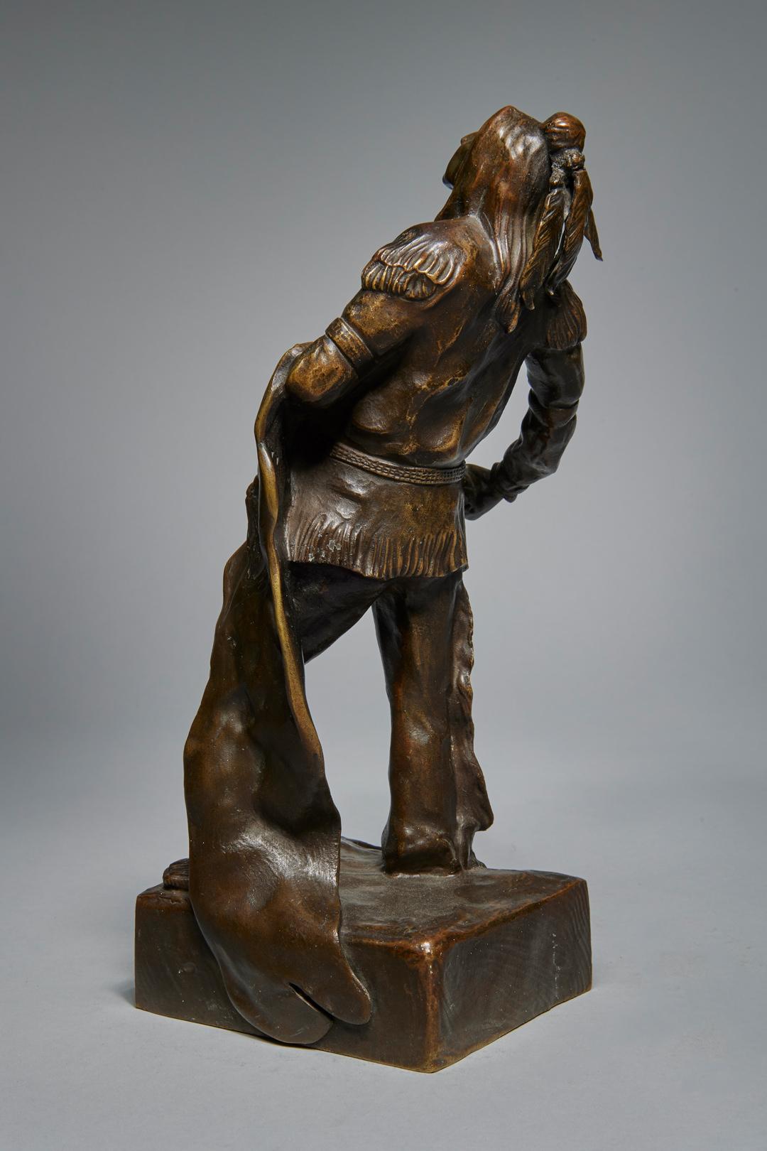Native American Chief, 20th Century Bronze Sculpture in vendita 1