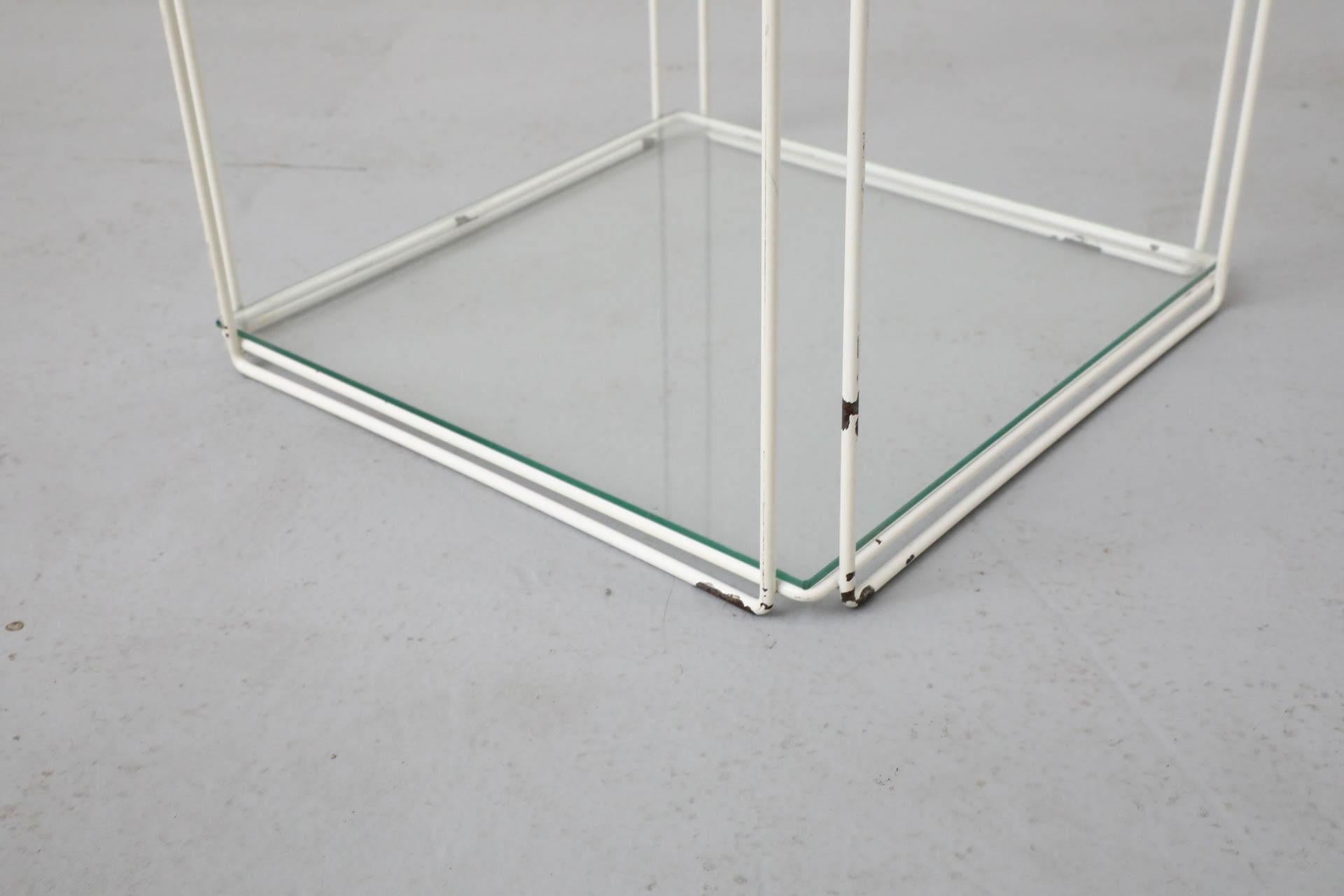 Max Sauze Attributed Wire Cube Side Table in White with Glass Shelf and Top For Sale 3