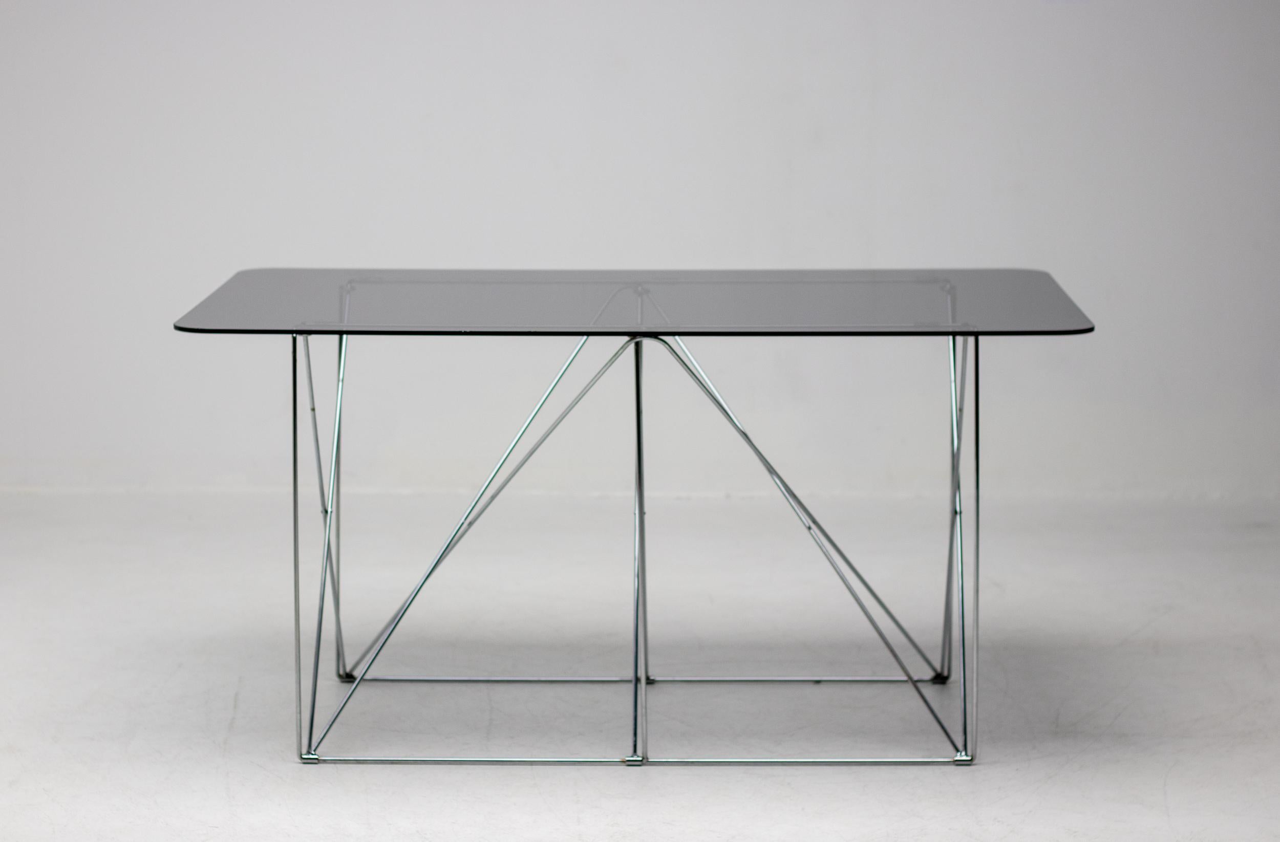 Fin du 20e siècle Table de salle à manger pliable Max Sauze en verre fumé en vente