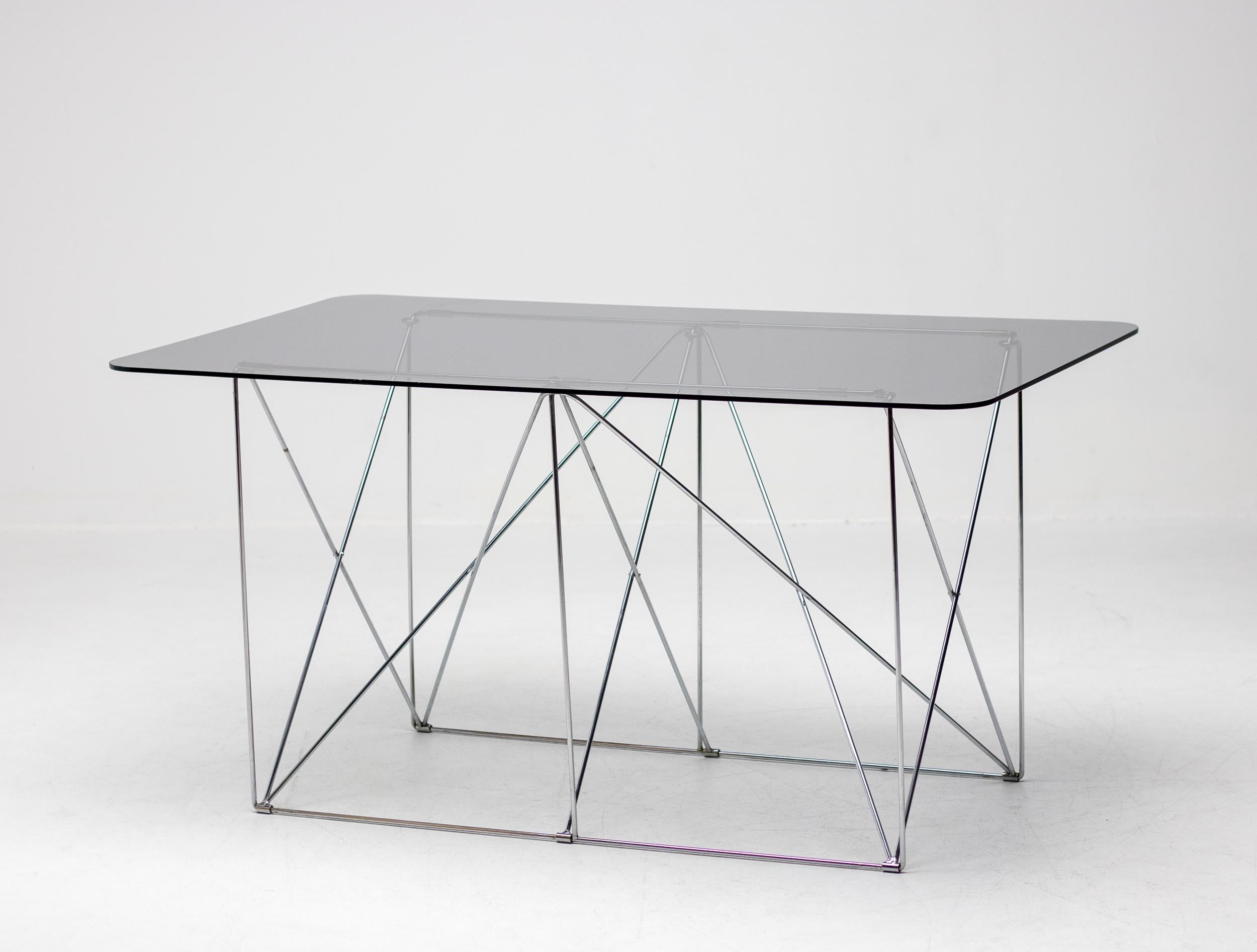 Table de salle à manger pliable Max Sauze en verre fumé en vente 2