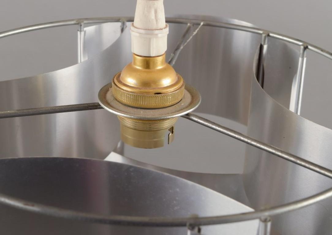 Francese Max Sauze, designer francese.  Lampada da soffitto in alluminio. Industrial Design. in vendita