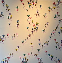 Peinture abstraite contemporaine colorée « Between Us » représentant des personnages dansant