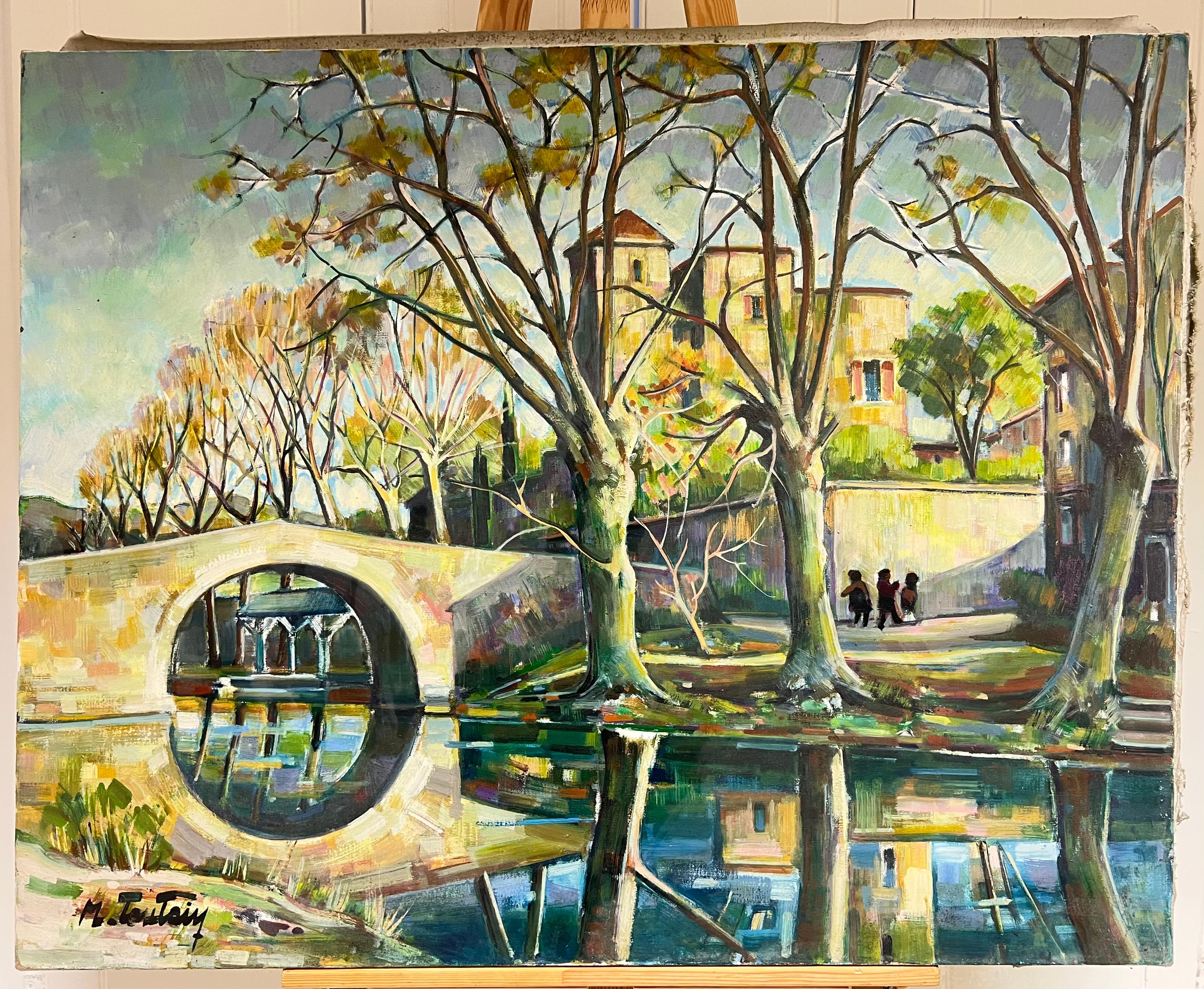 Anciennes figures de château français sur les rives et les ponts de la rivière Grande peinture à l'huile française - Painting de Max Toutain