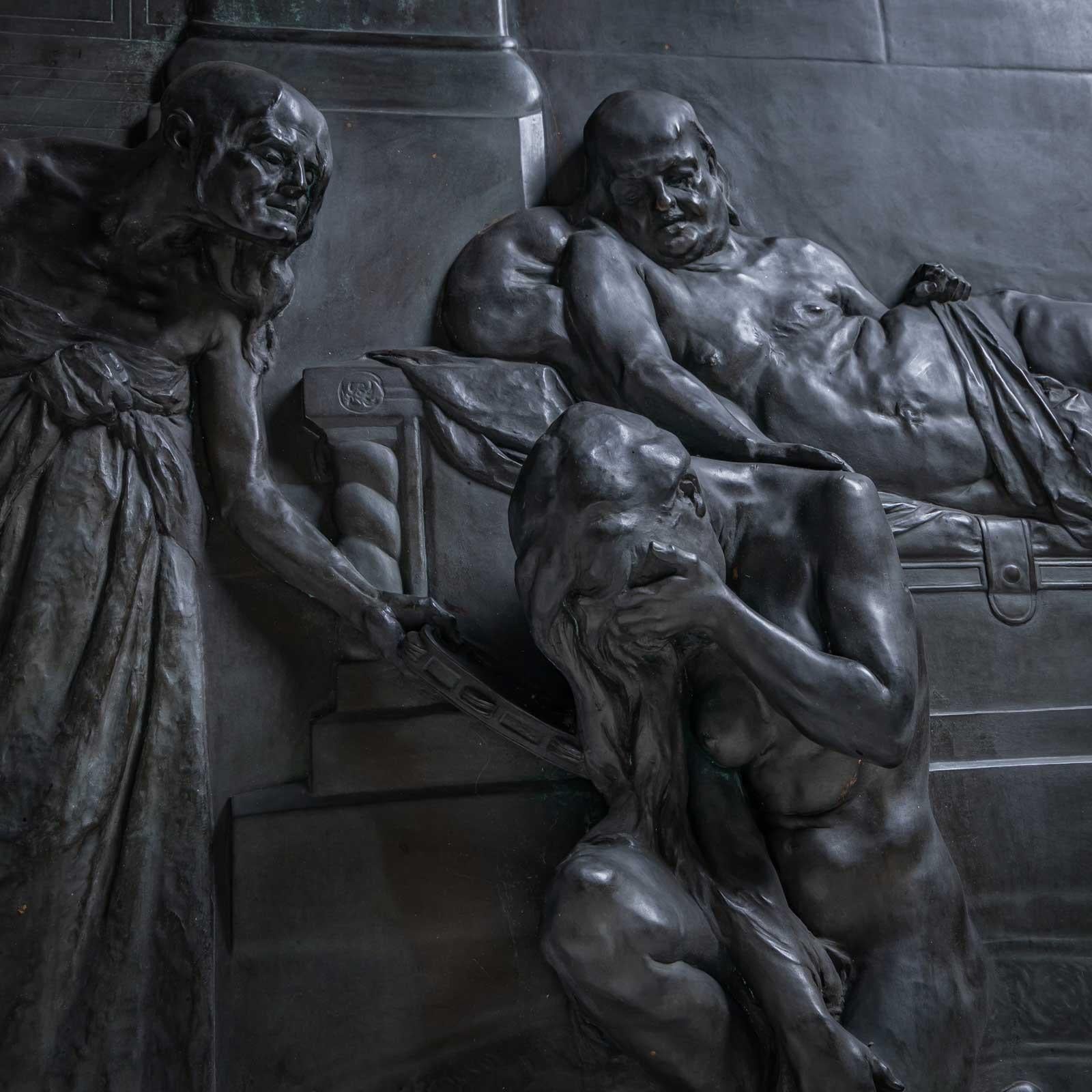 Bronze Relief by Max Wach-Wacheneck (*1871 Berlin), cast by Noack Berlin, 1909 For Sale 10