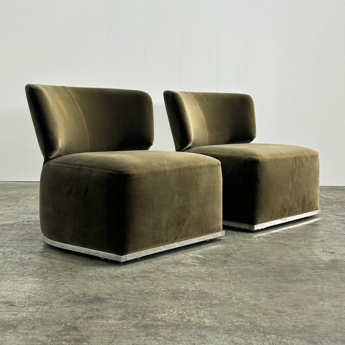 Modern Maxalto Amoenus Soft Chairs by Antonio Citterio, Set of Two For Sale
