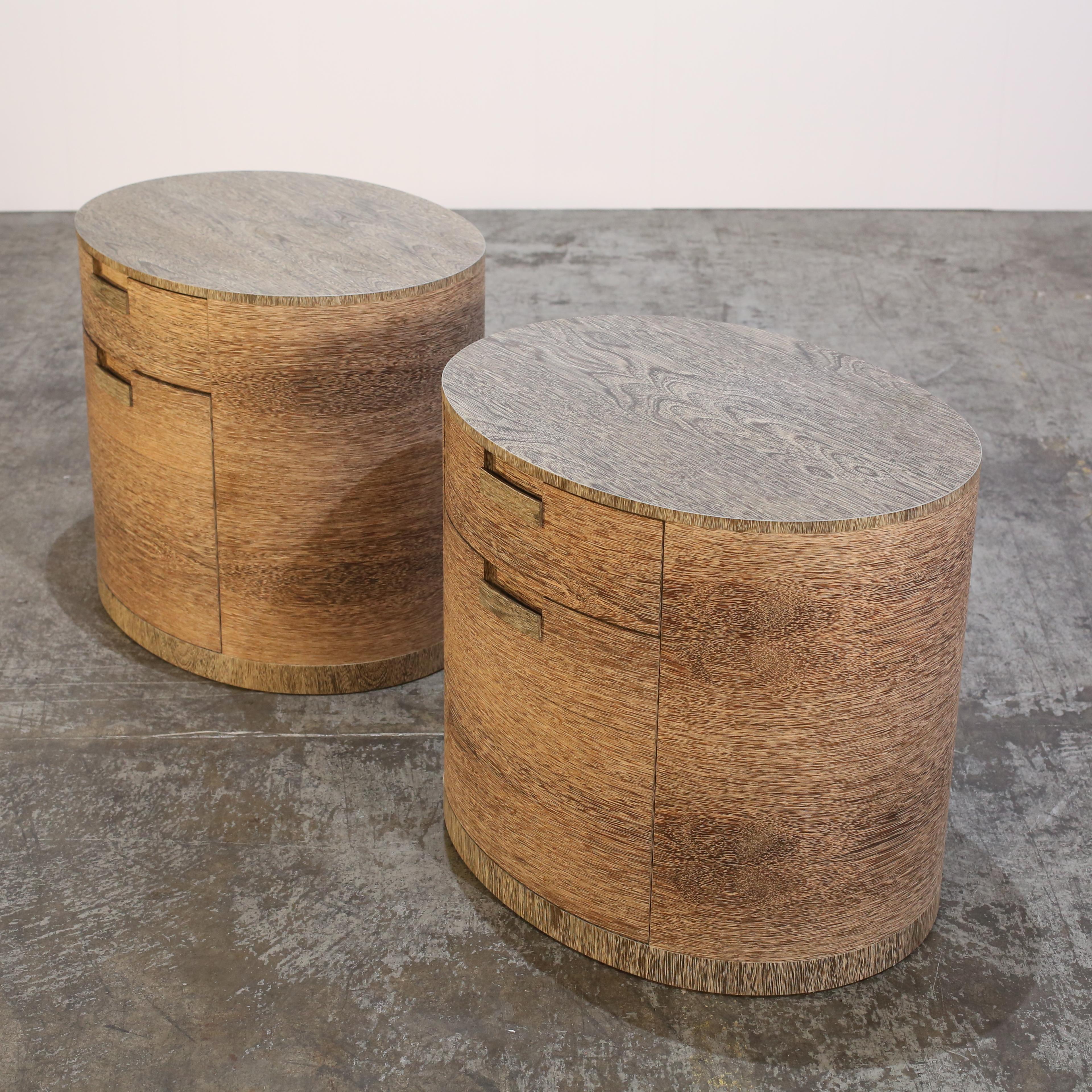 Contemporary Maxalto Amphora Bedside Table by Antonio Citterio, Set of Two For Sale