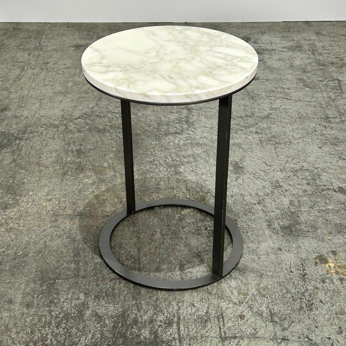 Italian Maxalto B&B Italia Lithos Round Side Table by Antonio Citterio For Sale