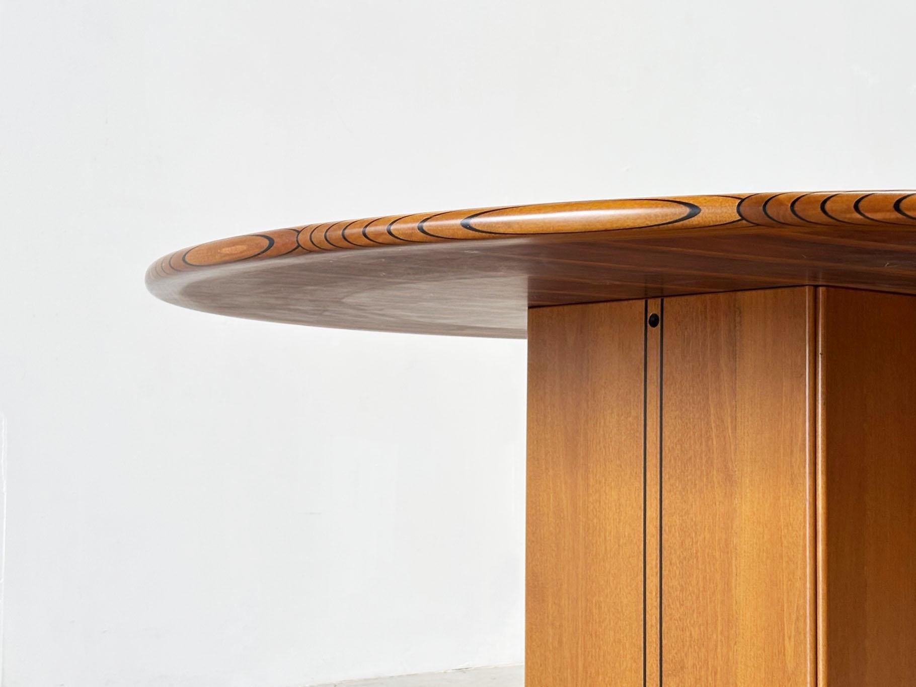 Bois Table d'appoint Maxalto par Afra & Tobia Scarpa en vente